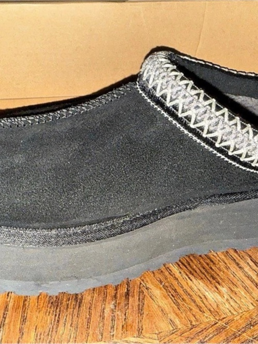 UGG Tazz Slipper Black Slippers US 8